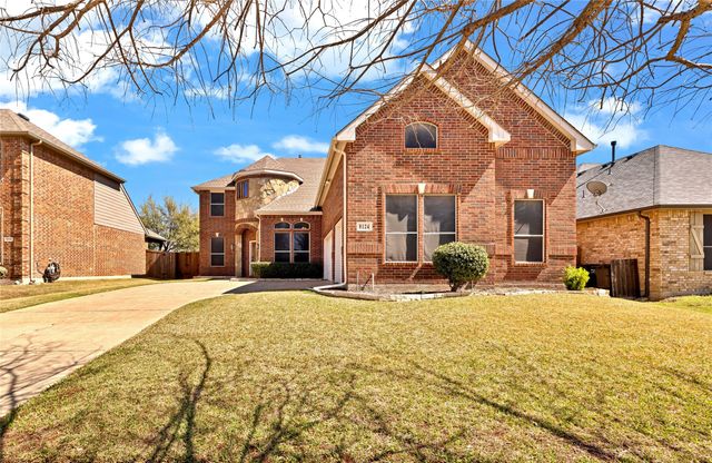 8124 Hickory Upland Drive, Fort Worth, TX 76131