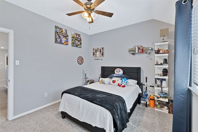 8124 Hickory Upland Drive, Fort Worth, TX 76131