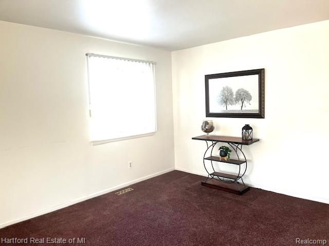 50092 Helfer Boulevard, Wixom, MI 48393