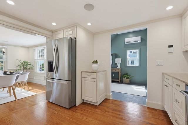 36 Intervale Ter, Reading, MA 01867