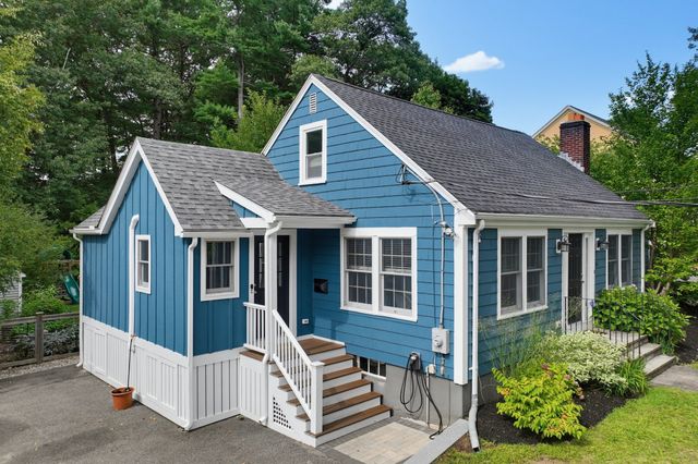 36 Intervale Ter, Reading, MA 01867
