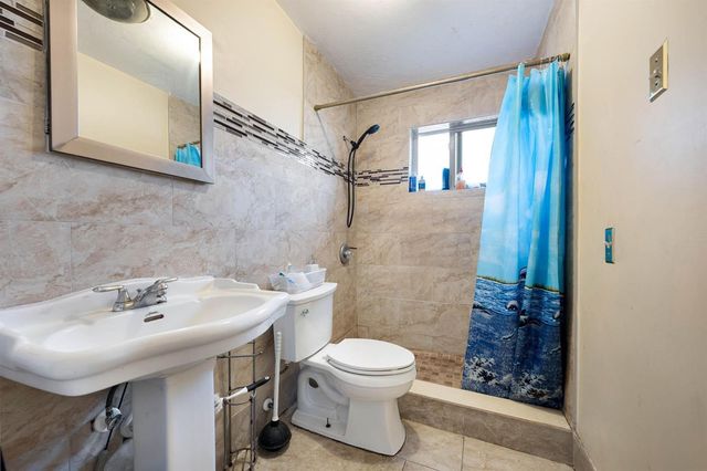 2651 NW 42nd Avenue, Lauderhill, FL 33313