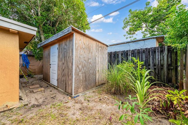 2651 NW 42nd Avenue, Lauderhill, FL 33313