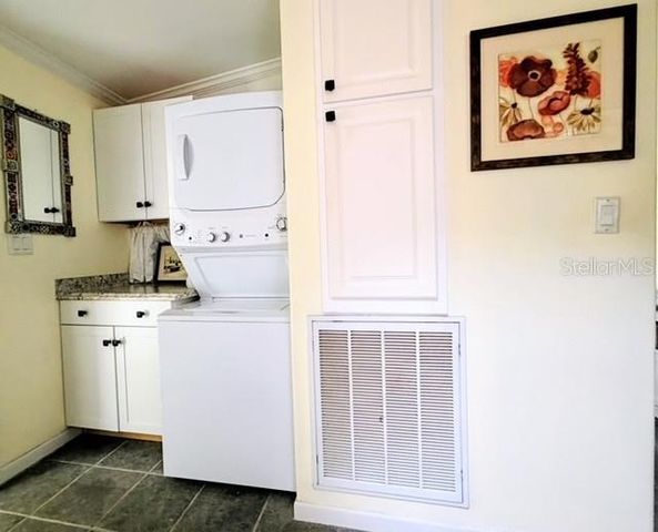 805 S WATERWAY, Venice, FL 34285