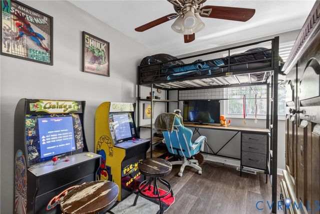 13315 Farm Crest Ct, Midlothian, VA 23112