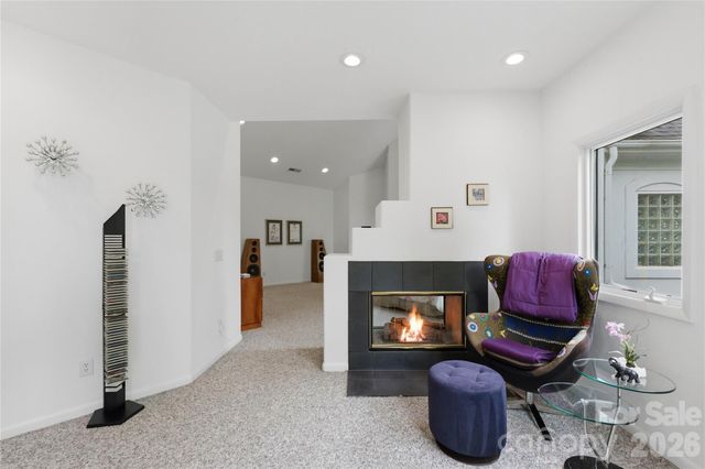 18426 Peninsula Cove Lane, Cornelius, NC 28031