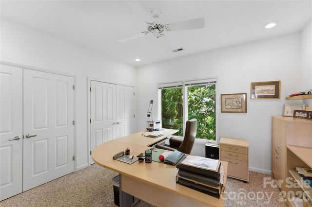 18426 Peninsula Cove Lane, Cornelius, NC 28031