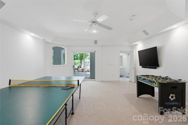 18426 Peninsula Cove Lane, Cornelius, NC 28031