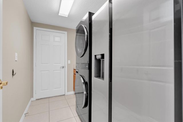 2292 HANNAH WAY S, Dunedin, FL 34698