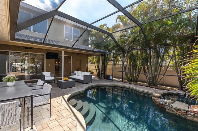 2292 HANNAH WAY S, Dunedin, FL 34698