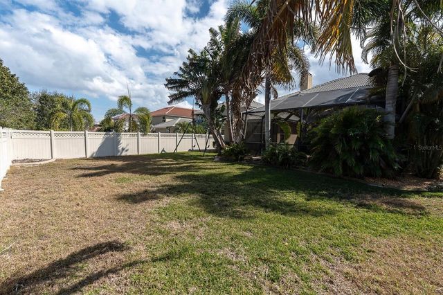 2292 HANNAH WAY S, Dunedin, FL 34698