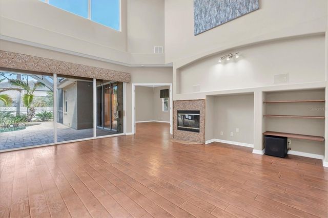 2292 HANNAH WAY S, Dunedin, FL 34698