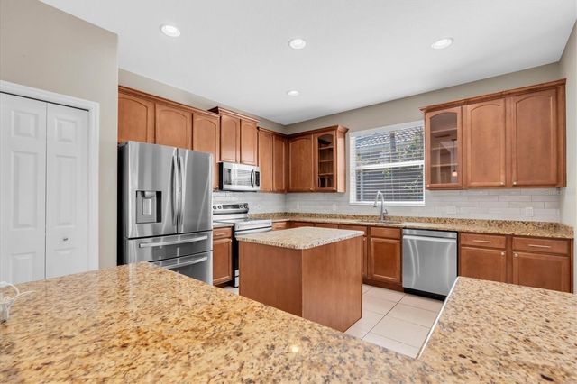 2292 HANNAH WAY S, Dunedin, FL 34698