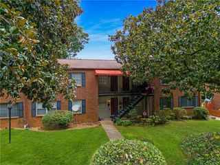 2427 Lawrenceville Highway 3, Decatur, GA 30033