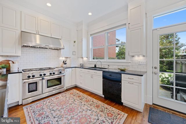 1854 3RD ST NW, Washington, DC 20001