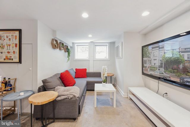 1854 3RD ST NW, Washington, DC 20001