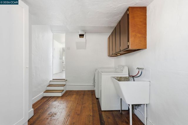 1532 Mariposa St, Richmond, CA 94804