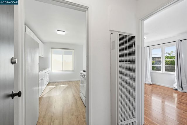 1532 Mariposa St, Richmond, CA 94804