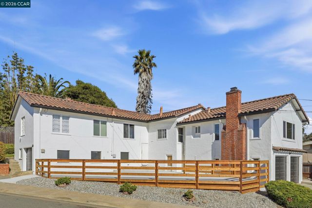 1532 Mariposa St, Richmond, CA 94804