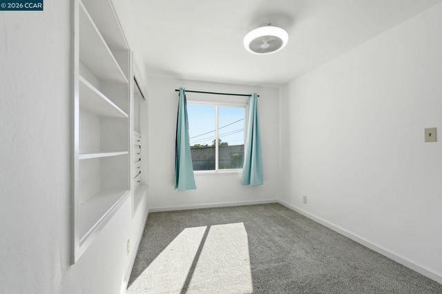 1532 Mariposa St, Richmond, CA 94804