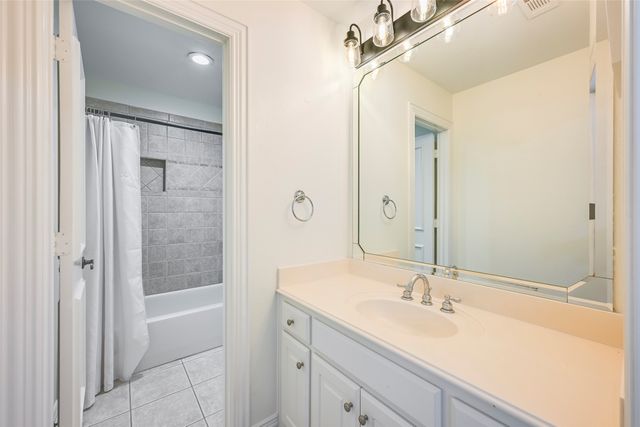 1409 Crimson Glory Court, Keller, TX 76248