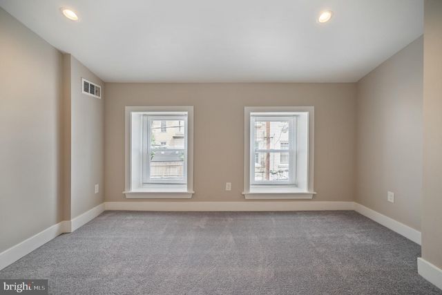 4448 BAKER ST, Philadelphia, PA 19127