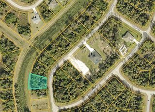 GROVER CIRCLE, North Port, FL 34288