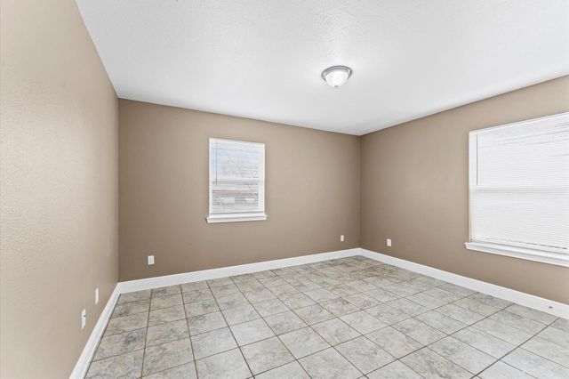 5646 Belmark Street, Houston, TX 77033