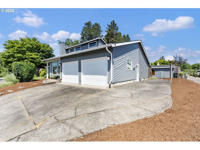 21629 Ne LACHENVIEW Ln, Fairview, OR 97024