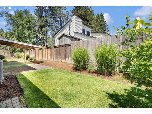 21629 Ne LACHENVIEW Ln, Fairview, OR 97024
