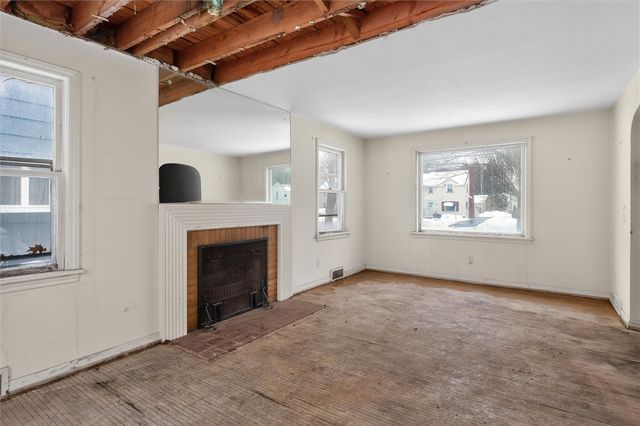 59 Hampshire Drive, Brighton, NY 14618