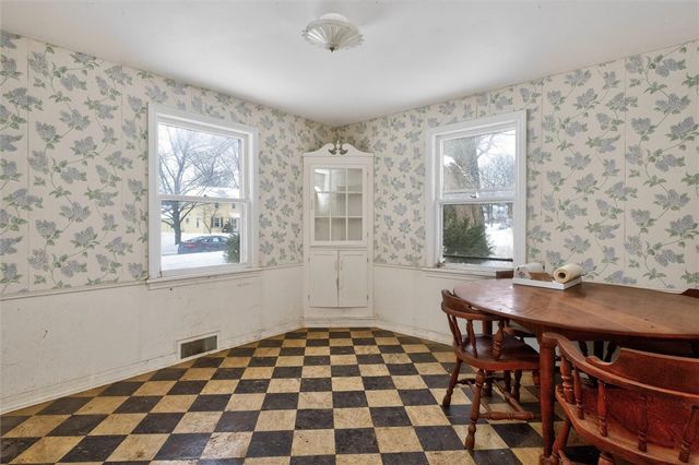 59 Hampshire Drive, Brighton, NY 14618