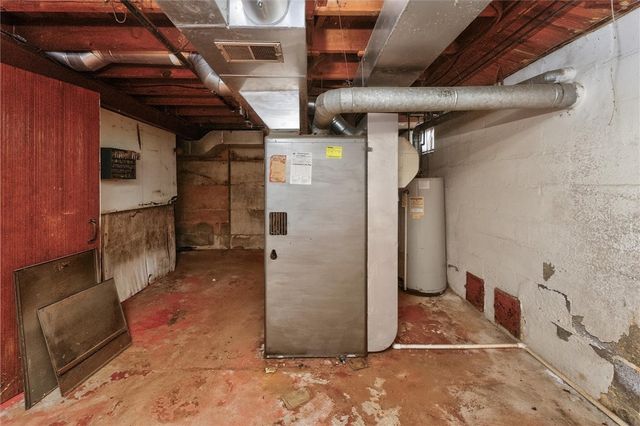 59 Hampshire Drive, Brighton, NY 14618