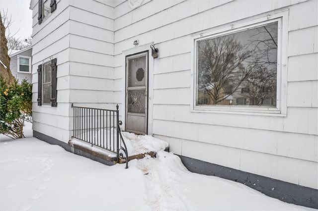 59 Hampshire Drive, Brighton, NY 14618