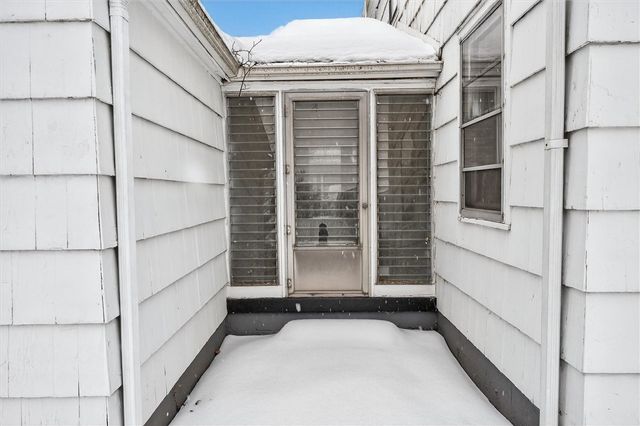 59 Hampshire Drive, Brighton, NY 14618