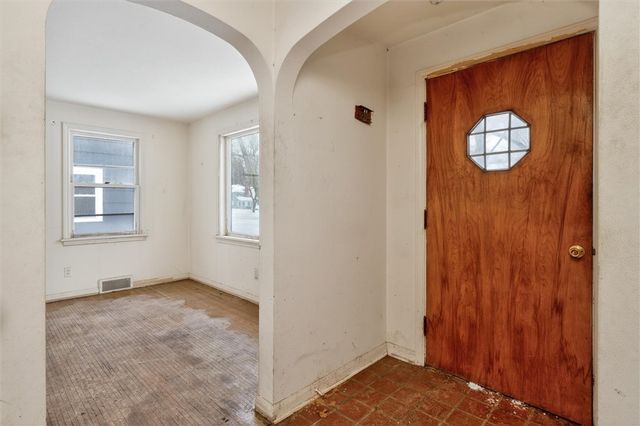 59 Hampshire Drive, Brighton, NY 14618