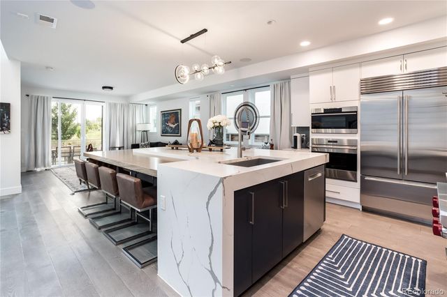 43 S Oneida Court, Denver, CO 80230