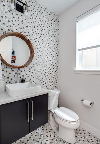 43 S Oneida Court, Denver, CO 80230