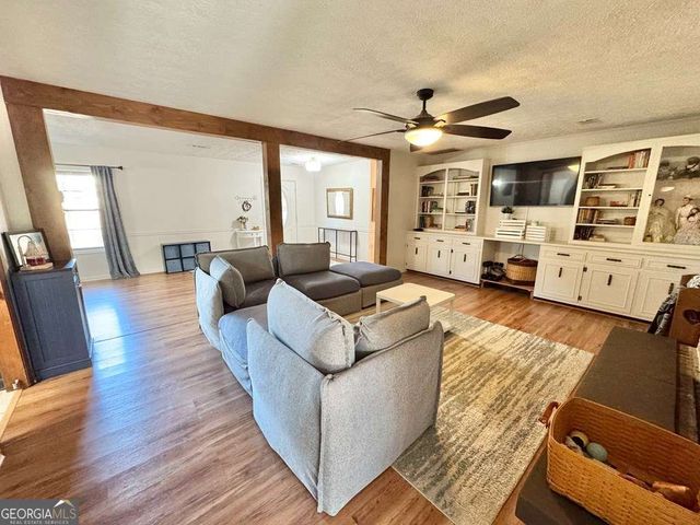 107 Newton Drive, Lyons, GA 30436