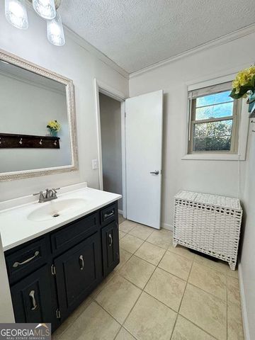 107 Newton Drive, Lyons, GA 30436