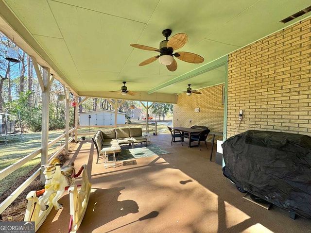 107 Newton Drive, Lyons, GA 30436