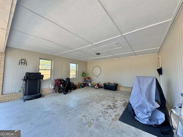 107 Newton Drive, Lyons, GA 30436