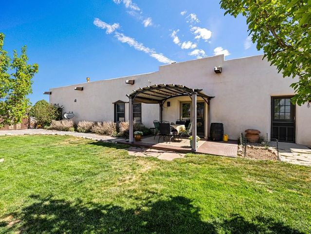 576 W Archer Plaza, Pueblo West, CO 81007
