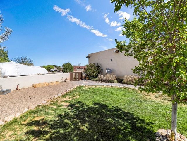 576 W Archer Plaza, Pueblo West, CO 81007