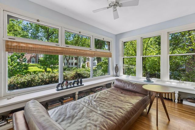 1918 Humboldt Avenue S, Minneapolis, MN 55403