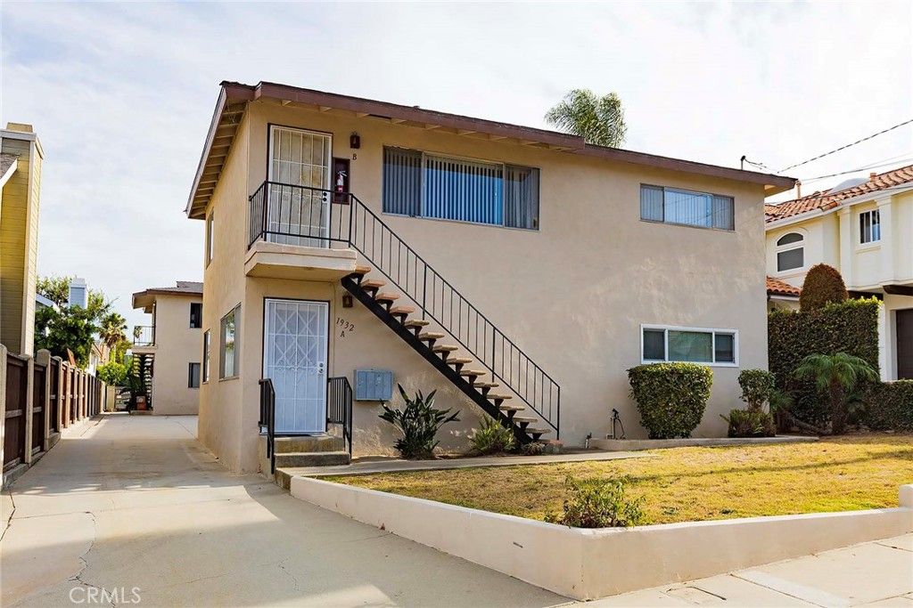1932 Gates Avenue A, Redondo Beach, CA 90278