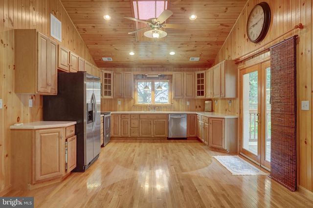 13409 OLD MILL RD, Waynesboro, PA 17268
