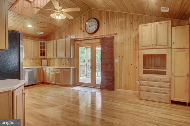 13409 OLD MILL RD, Waynesboro, PA 17268