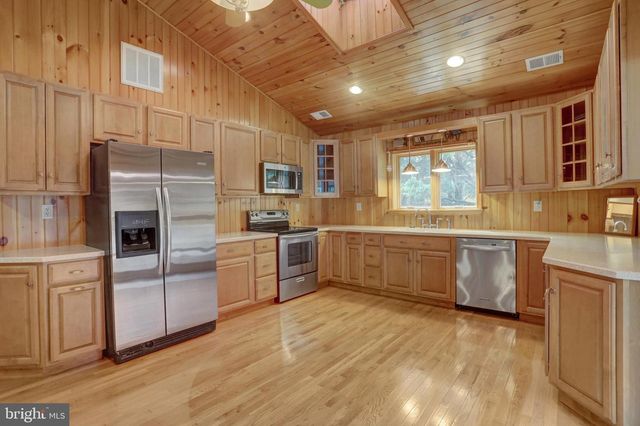 13409 OLD MILL RD, Waynesboro, PA 17268