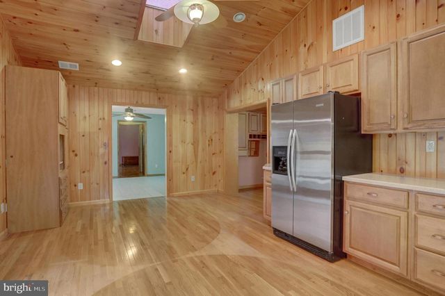 13409 OLD MILL RD, Waynesboro, PA 17268